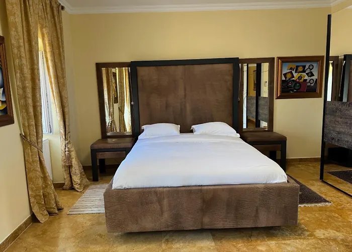 Bv * オパティヤ